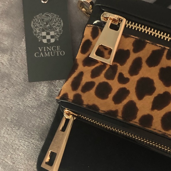 NWT Vince Camuto Animal Print/Calf Hair Crossbody - Picture 3 of 5